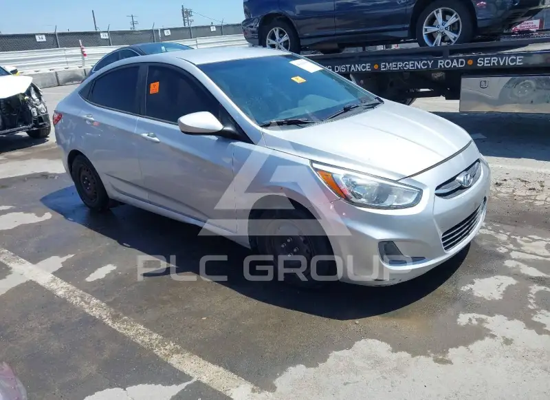 2015 Hyundai Accent фото