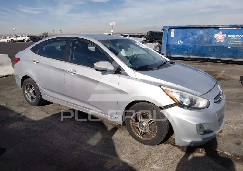 2015 Hyundai Accent фото