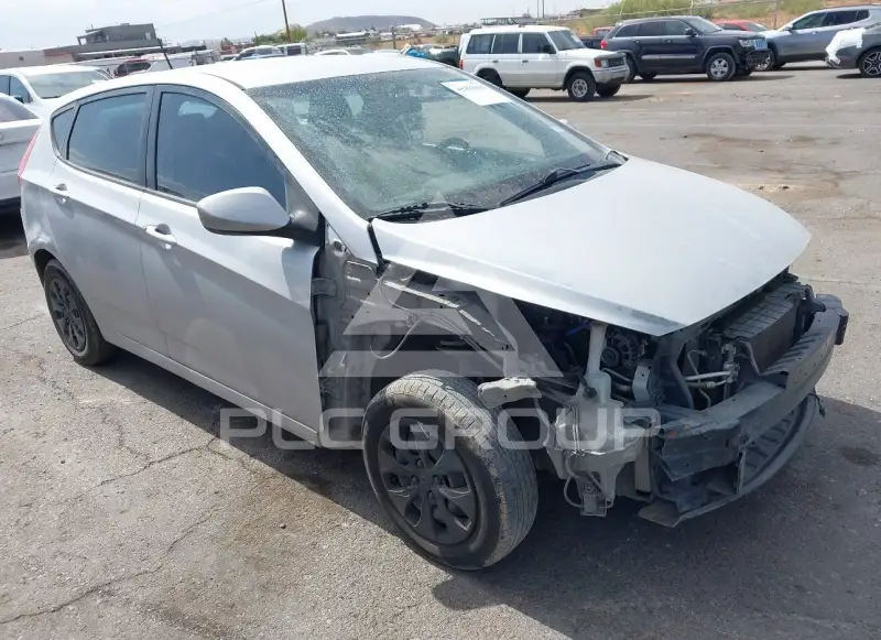 2015 Hyundai Accent фото