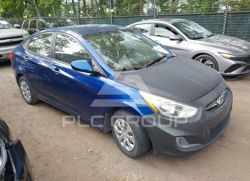 2015 Hyundai Accent photo