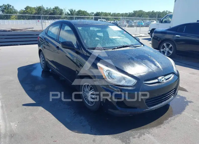 2015 Hyundai Accent photo