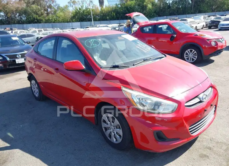 2015 Hyundai Accent photo