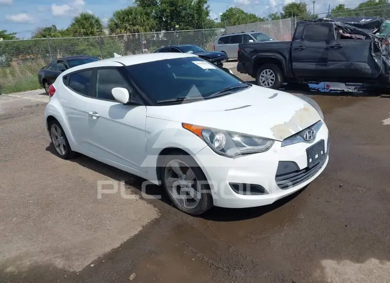 2015 Hyundai Veloster фото