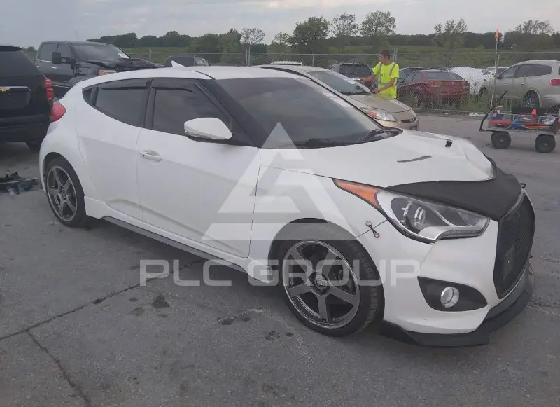 2015 Hyundai Veloster photo