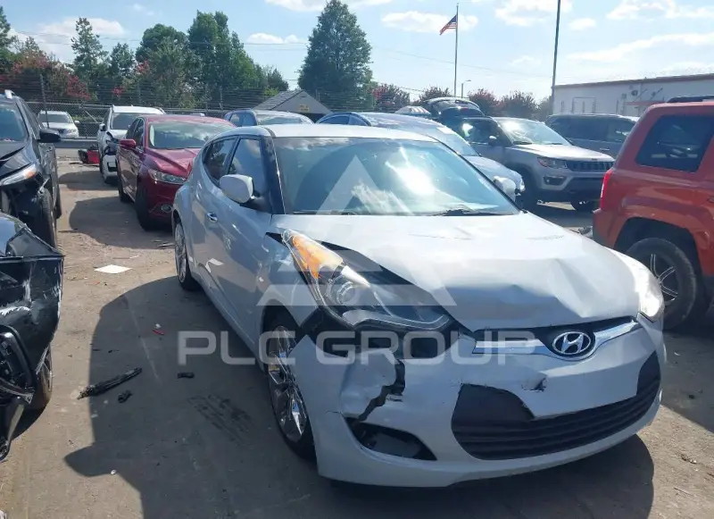 2015 Hyundai Veloster фото