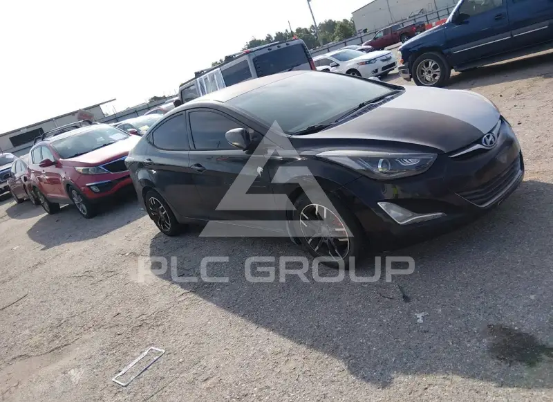 2015 Hyundai Elantra photo