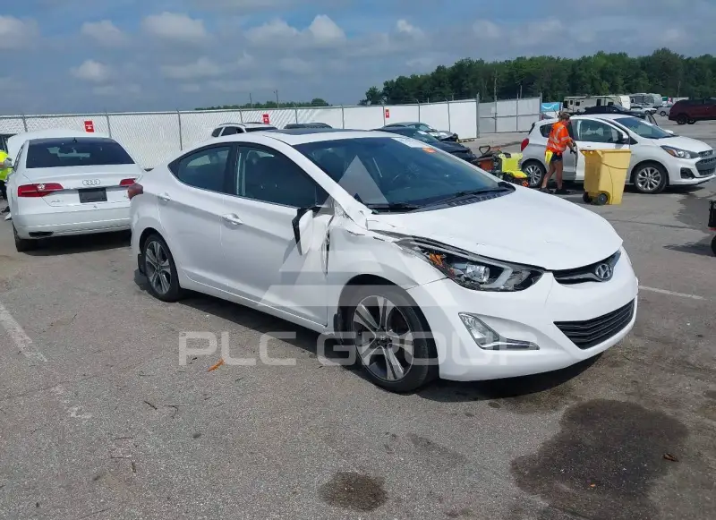 2015 Hyundai Elantra фото