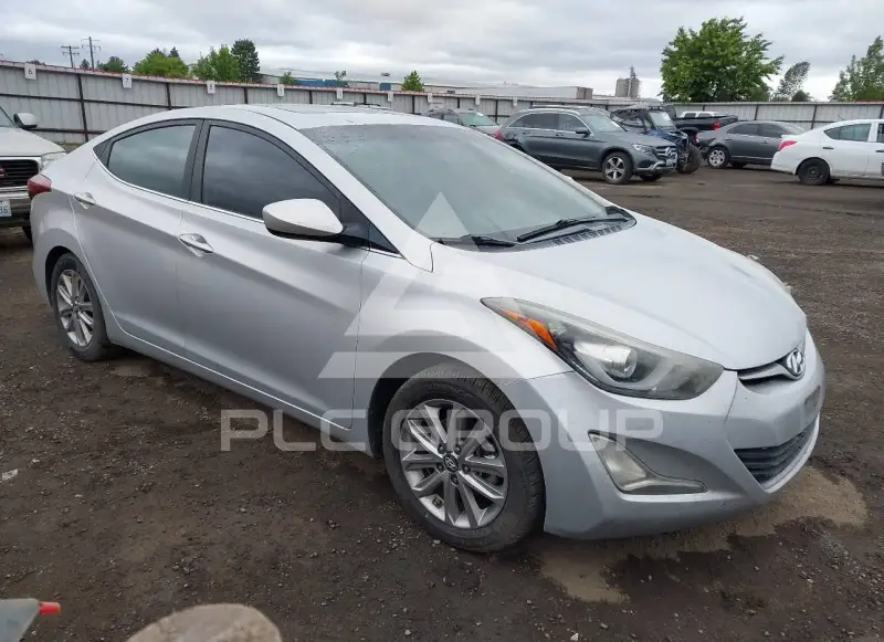 2015 Hyundai Elantra photo