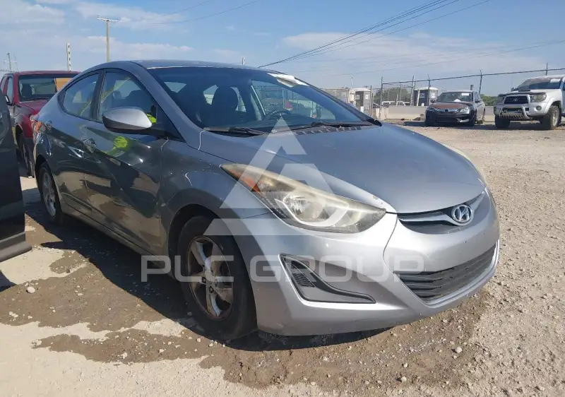 2015 Hyundai Elantra фото