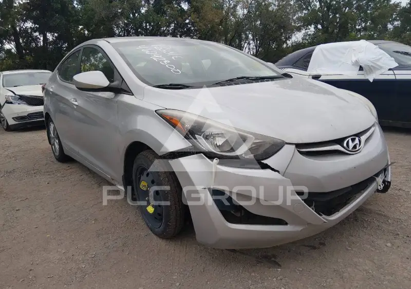 2015 Hyundai Elantra фото