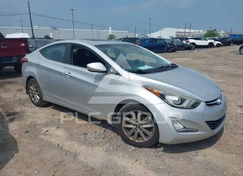 2015 Hyundai Elantra photo