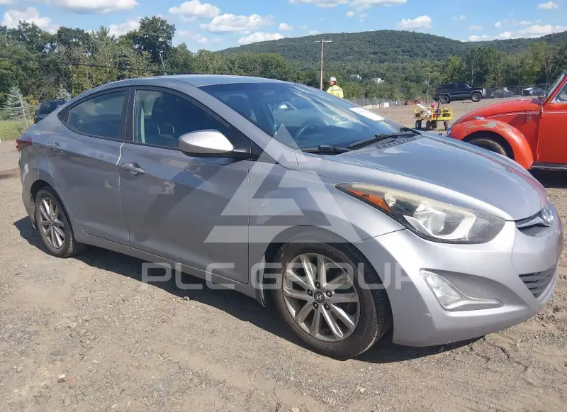 2015 Hyundai Elantra фото
