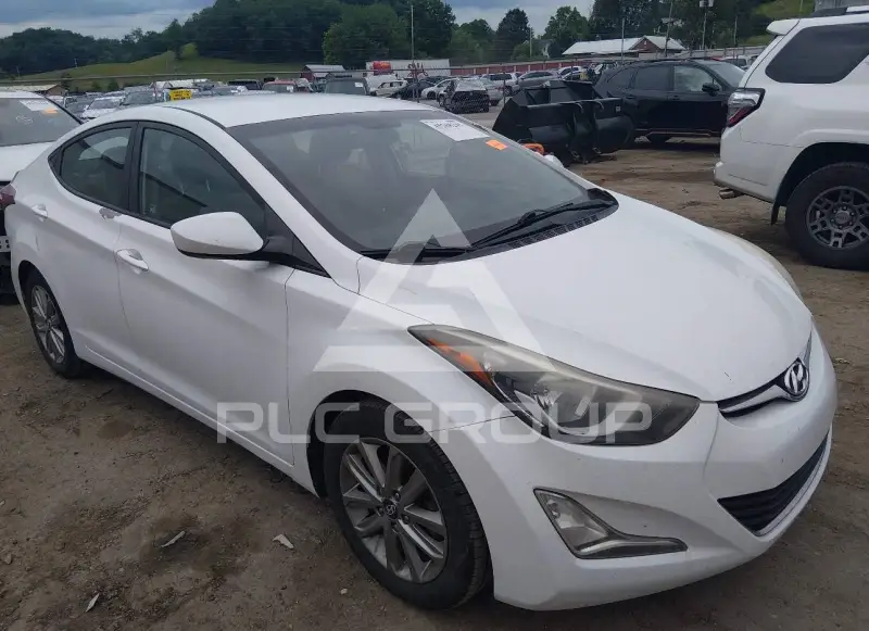 2015 Hyundai Elantra photo