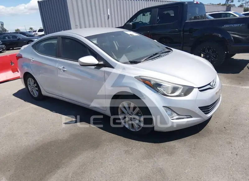 2015 Hyundai Elantra фото