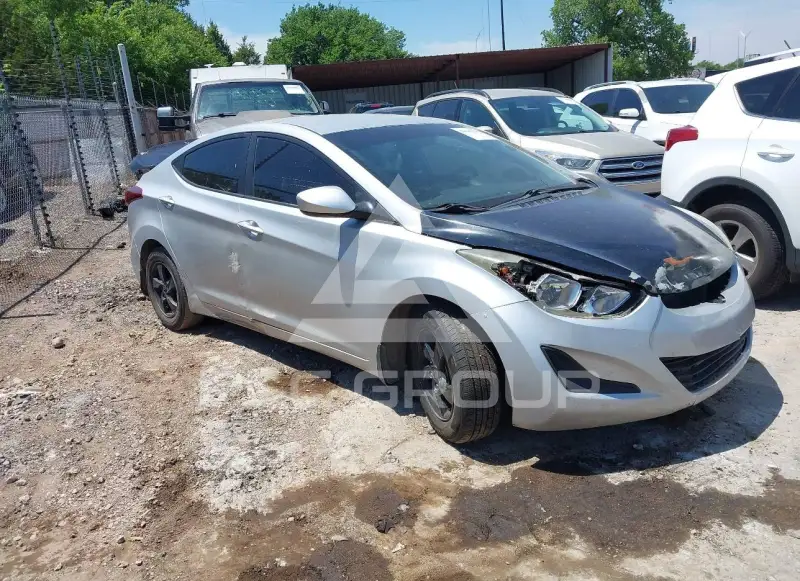 2015 Hyundai Elantra photo