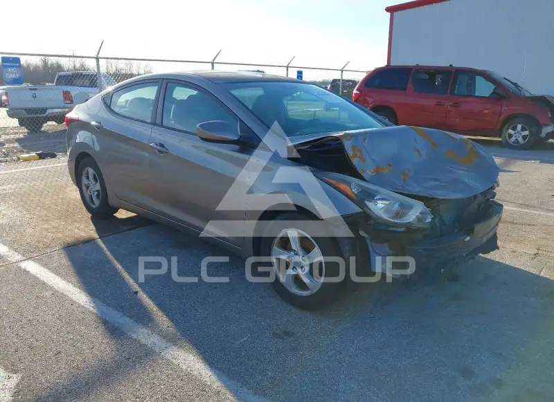 2015 Hyundai Elantra фото