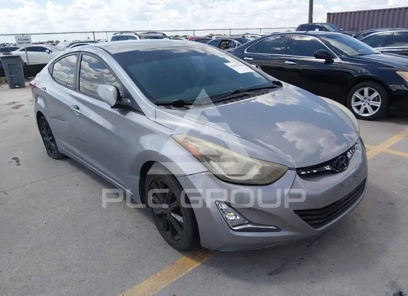 2015 Hyundai Elantra фото