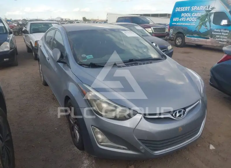 2015 Hyundai Elantra photo