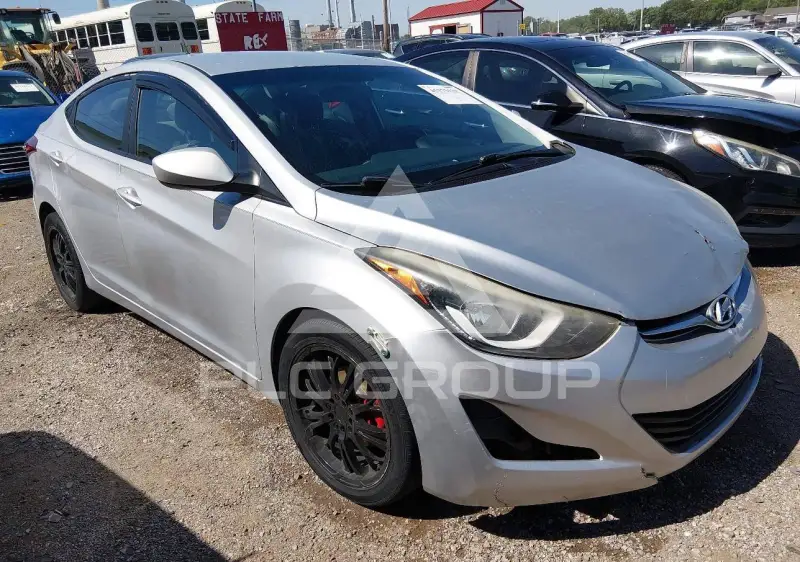 2015 Hyundai Elantra фото