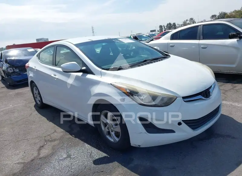 2015 Hyundai Elantra photo