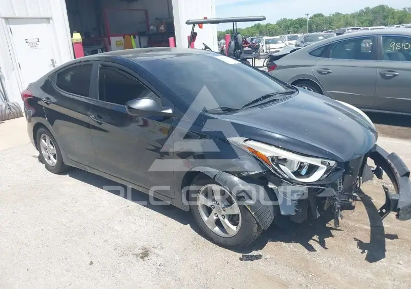2015 Hyundai Elantra photo