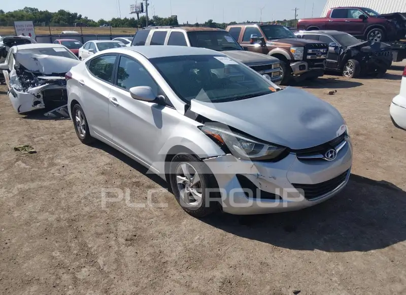2015 Hyundai Elantra photo