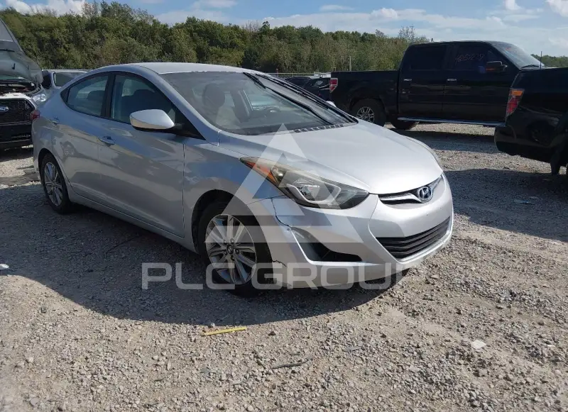 2015 Hyundai Elantra photo