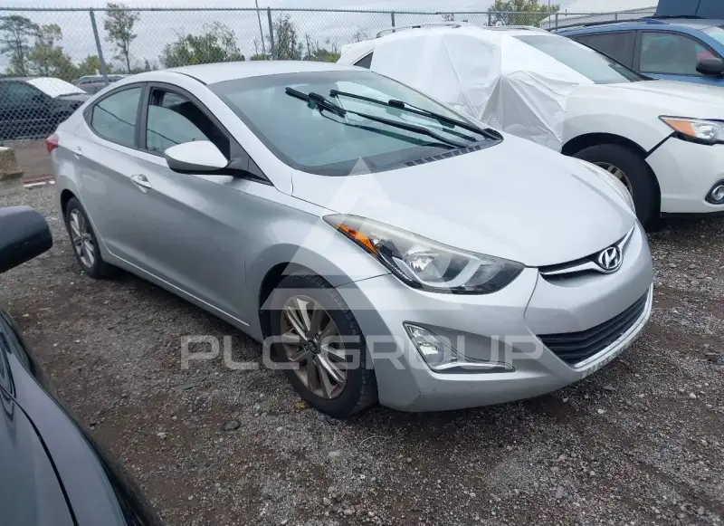 2015 Hyundai Elantra photo