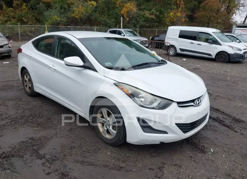 2015 Hyundai Elantra photo