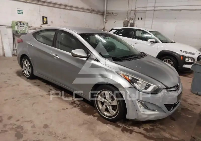2015 Hyundai Elantra фото