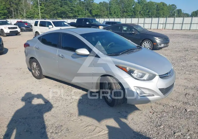 2015 Hyundai Elantra фото