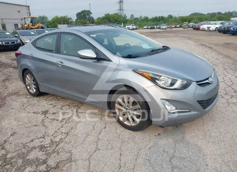 2015 Hyundai Elantra фото