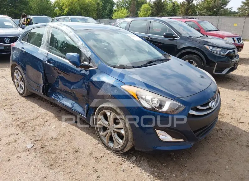2015 Hyundai Elantra photo