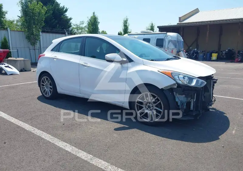 2015 Hyundai Elantra photo