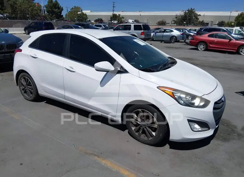 2015 Hyundai Elantra фото