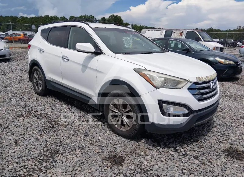 2015 Hyundai Santa Fe photo