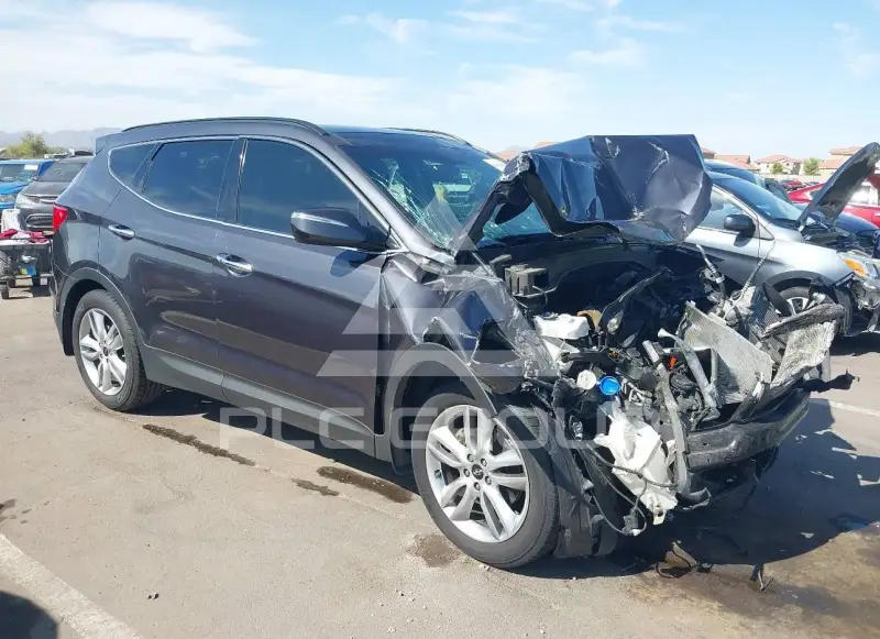 2015 Hyundai Santa Fe photo