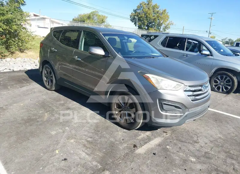 2015 Hyundai Santa Fe photo