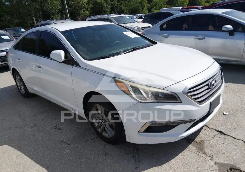 2015 Hyundai Sonata photo