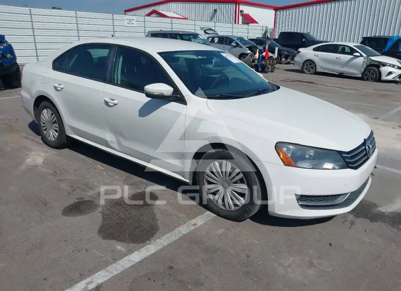 2015 Volkswagen Passat photo