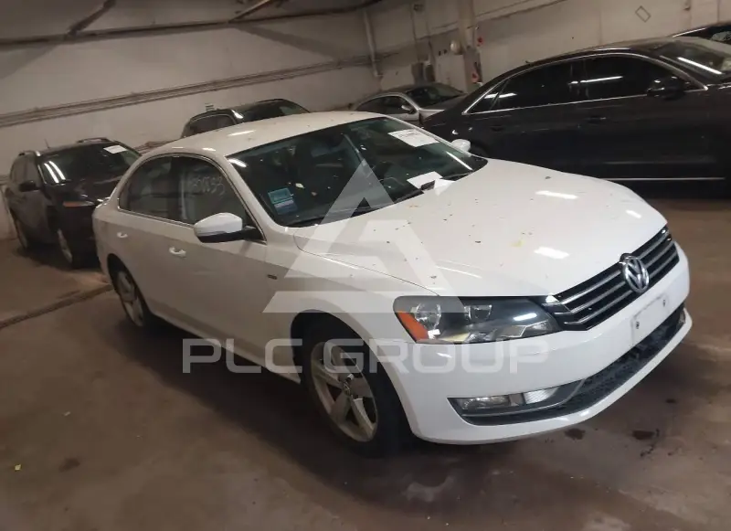 2015 Volkswagen Passat фото