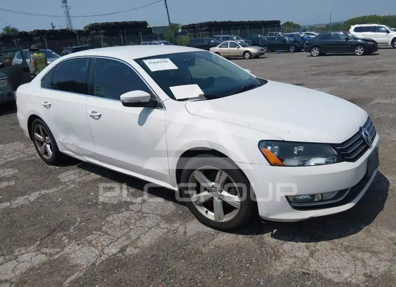 2015 Volkswagen Passat фото