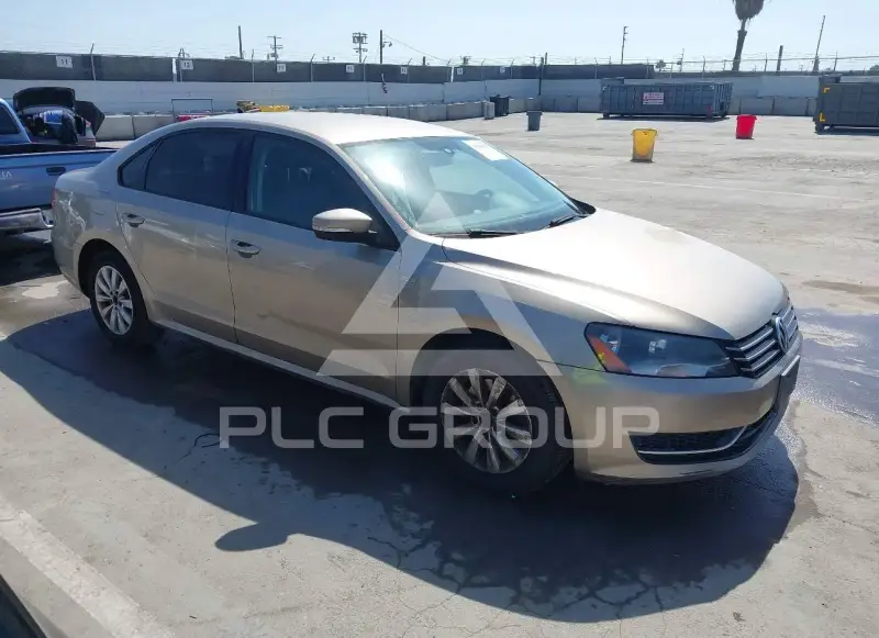 2015 Volkswagen Passat photo