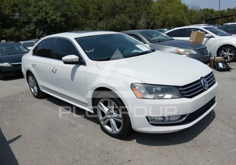 2015 Volkswagen Passat фото