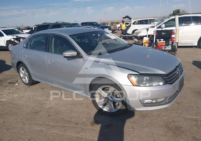 2015 Volkswagen Passat фото