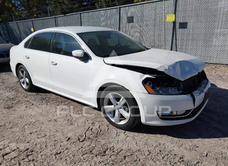 2015 Volkswagen Passat photo