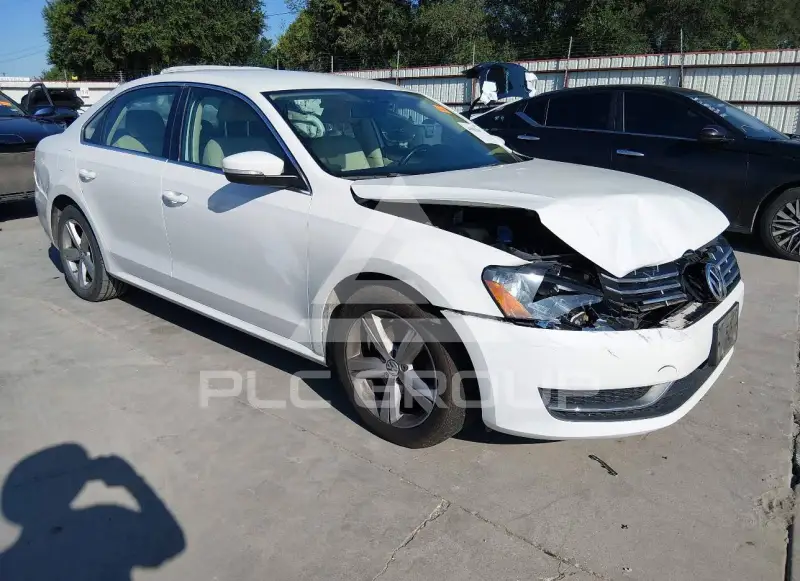 2015 Volkswagen Passat фото