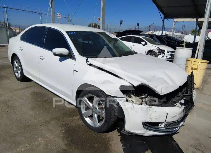 2015 Volkswagen Passat фото