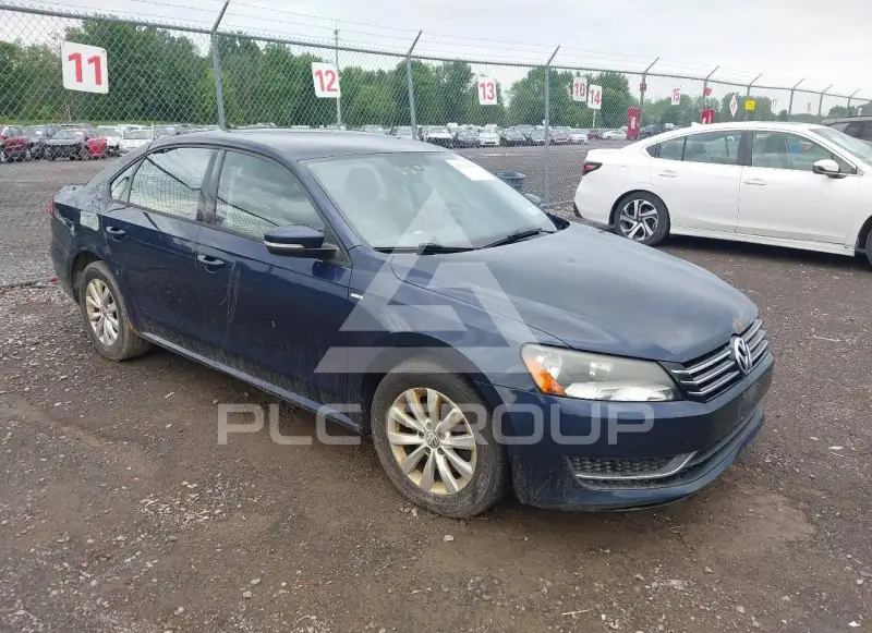 2015 Volkswagen Passat photo