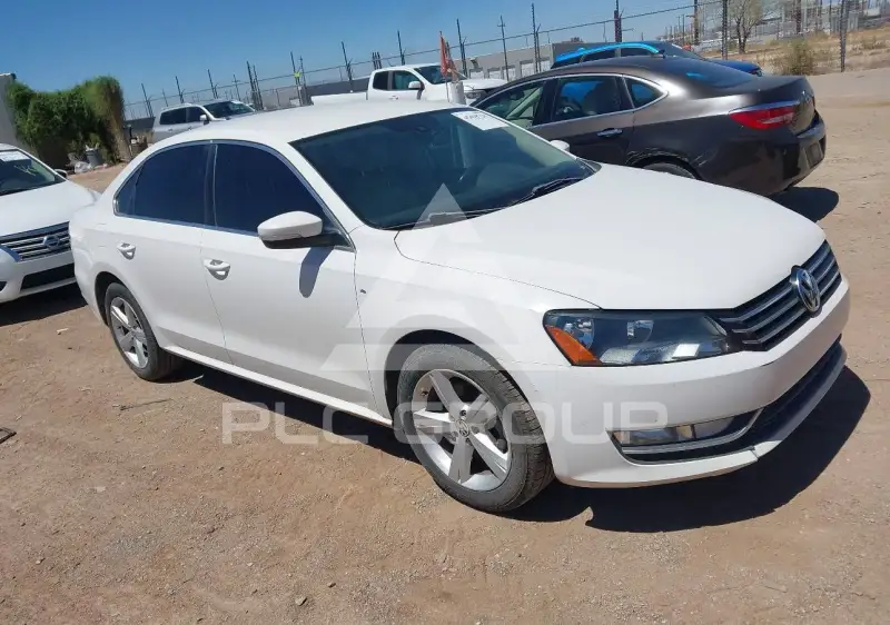 2015 Volkswagen Passat photo